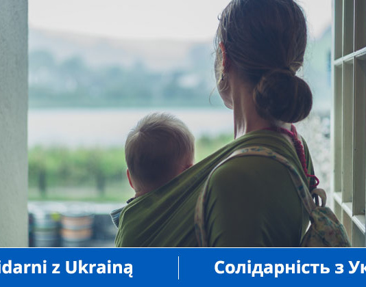 „Witamy w Polsce!” – bezpłatny poradnik „Wyborczej” dla matek z Ukrainy