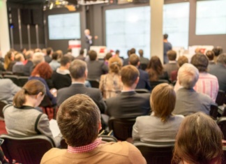 Jakie wyzwania stoją przed sektorem zdrowia publicznego?