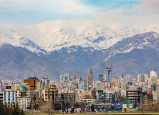 Potencjał rynku Irańskiego w świetle sankcji UE