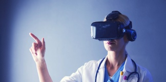 Dlaczego innowacje VR nie trafiają do pacjentów? Poznaj nowy raport VR Health Champions