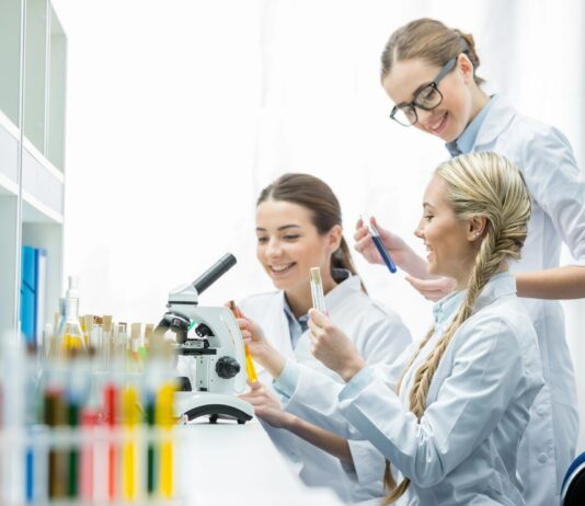 Innowatorki zdrowia łączcie siły – trwa nabór do Women Entrepreneurship Bootcamp