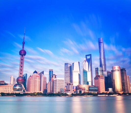 Polska z prestiżowym wyróżnieniem na CIIF 2025 w Szanghaju – dołącz do Polskiej Misji Gospodarczej!